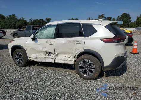 2021 Nissan Rogue Sv z USA, uszkodzony, nr VIN JN8AT3BB7MW224451
